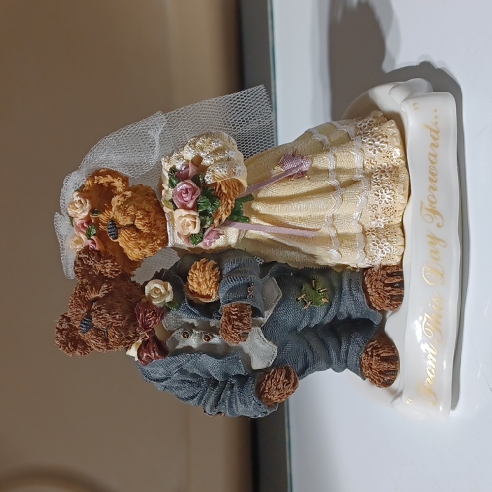Boyd's Bears Wedding Cake Topper